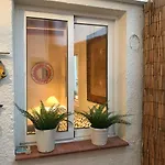 Apartment Lets Holidays In The Old Town Tossa 2