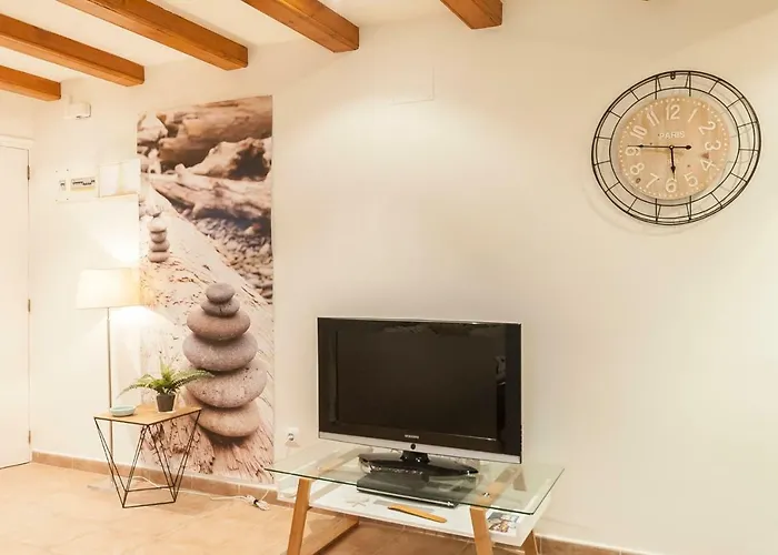 شقة Lets Holidays In The Old Town Tossa 2